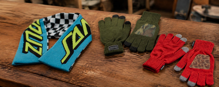 Guantes y bufandas